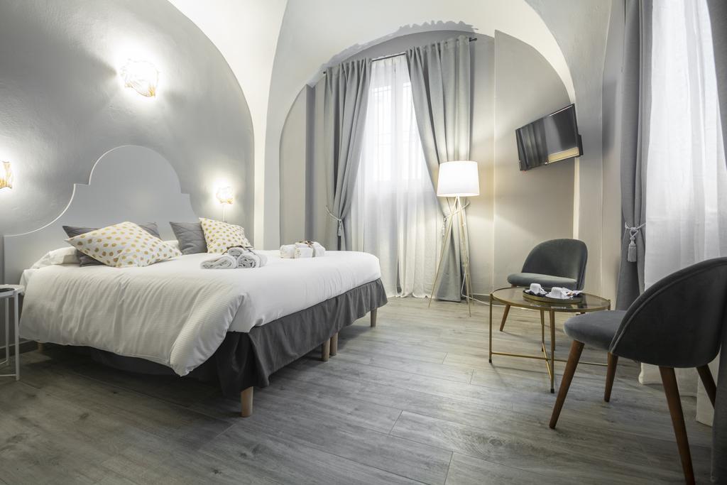 La Lu Cozy Rooms