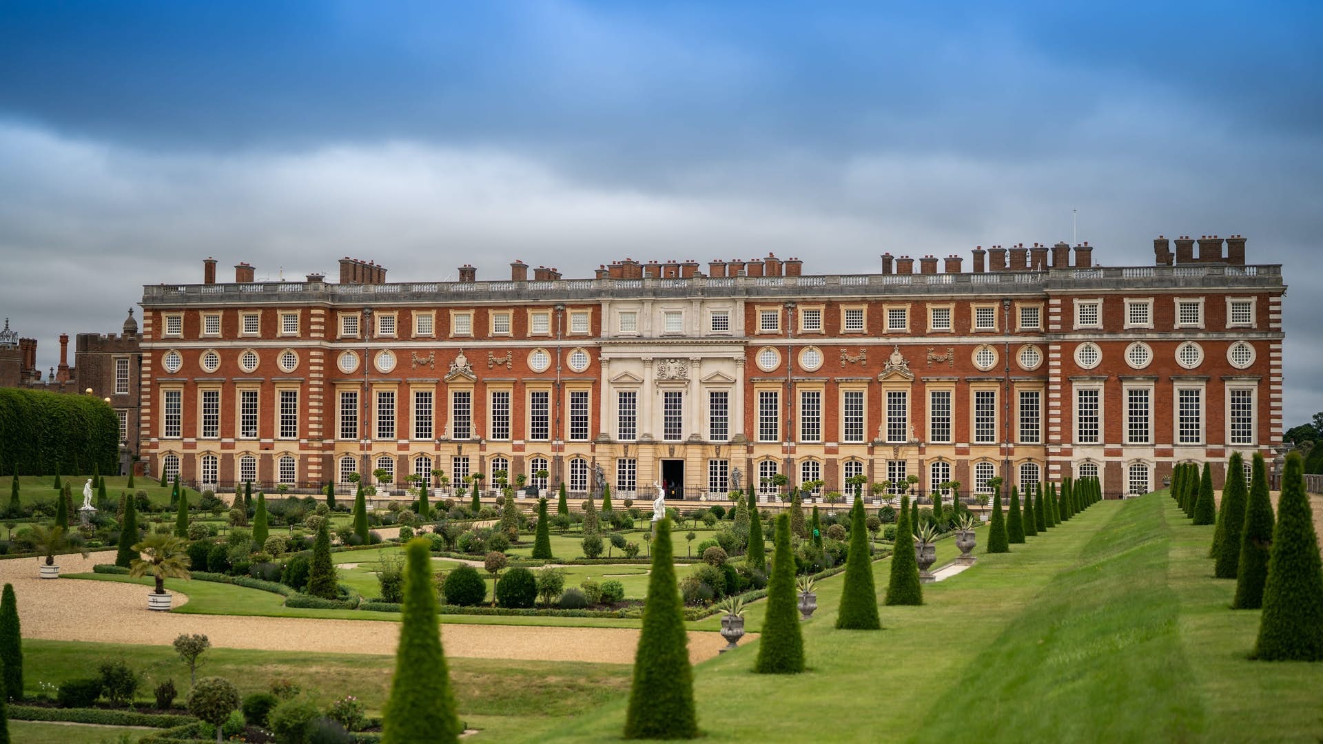 Hampton Court Palace, London