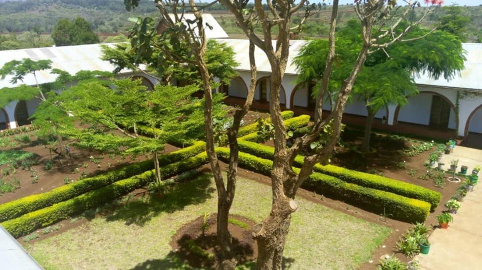 STC.Safari Lodge