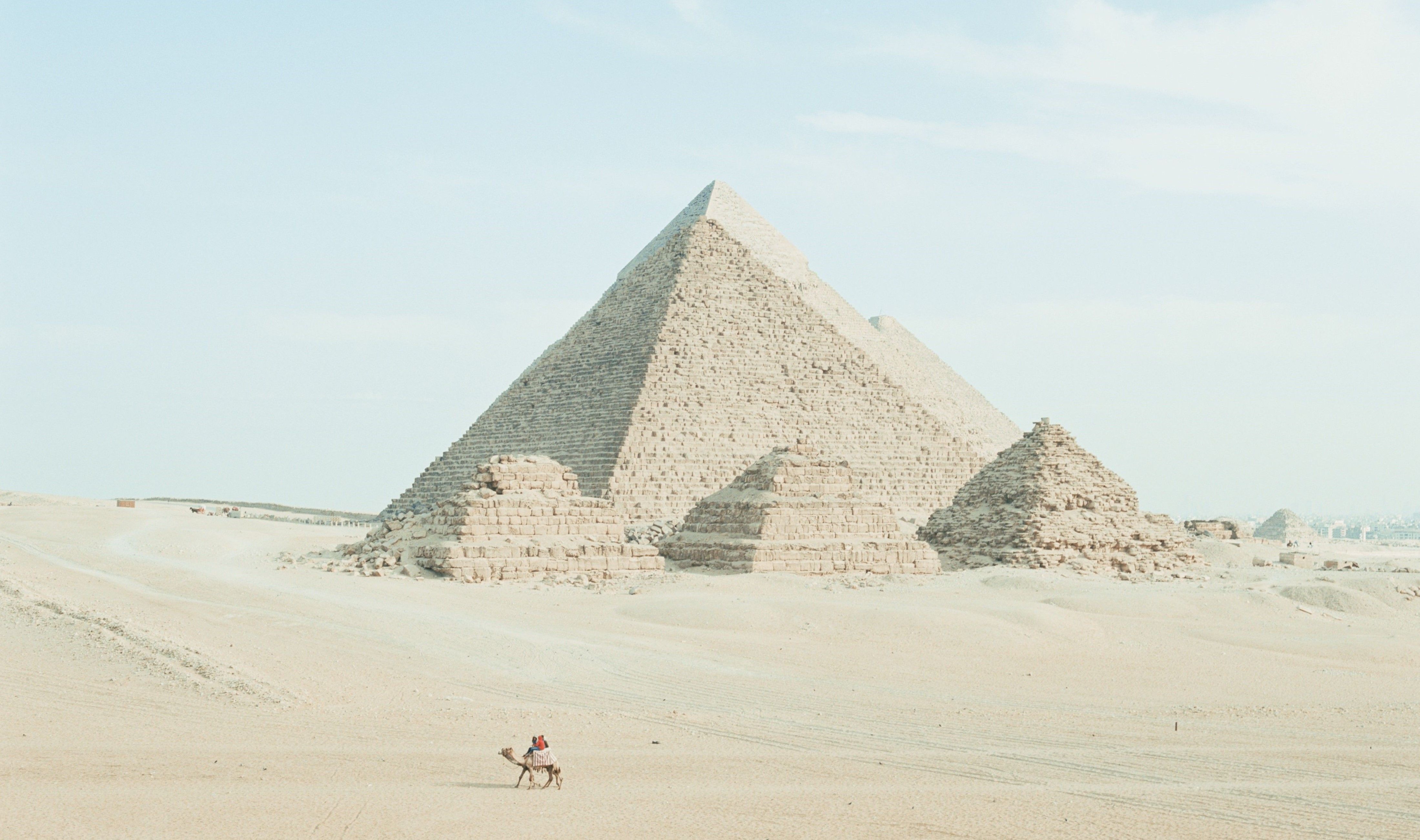 See The Great Pyramids Of Giza