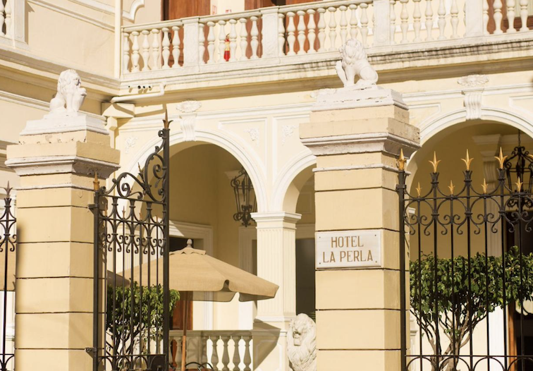 Hotel la Perla Leon