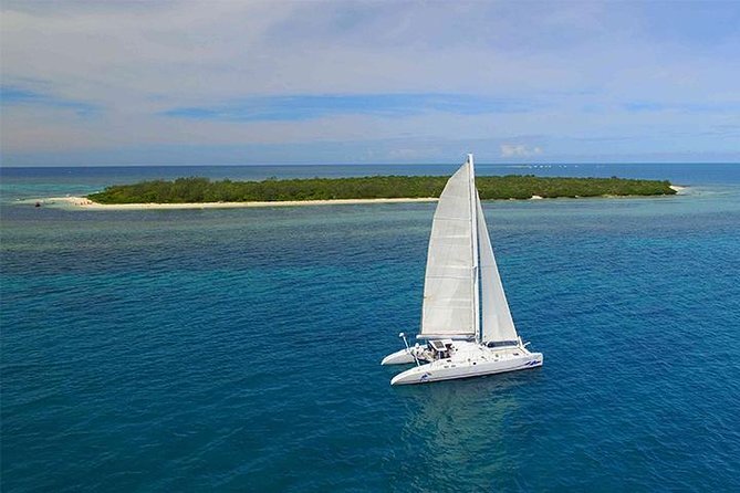 Private Sailing From Noumea