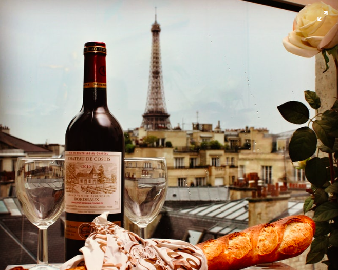 3 Nights Valentines Weekend In Paris For 2 photo 2