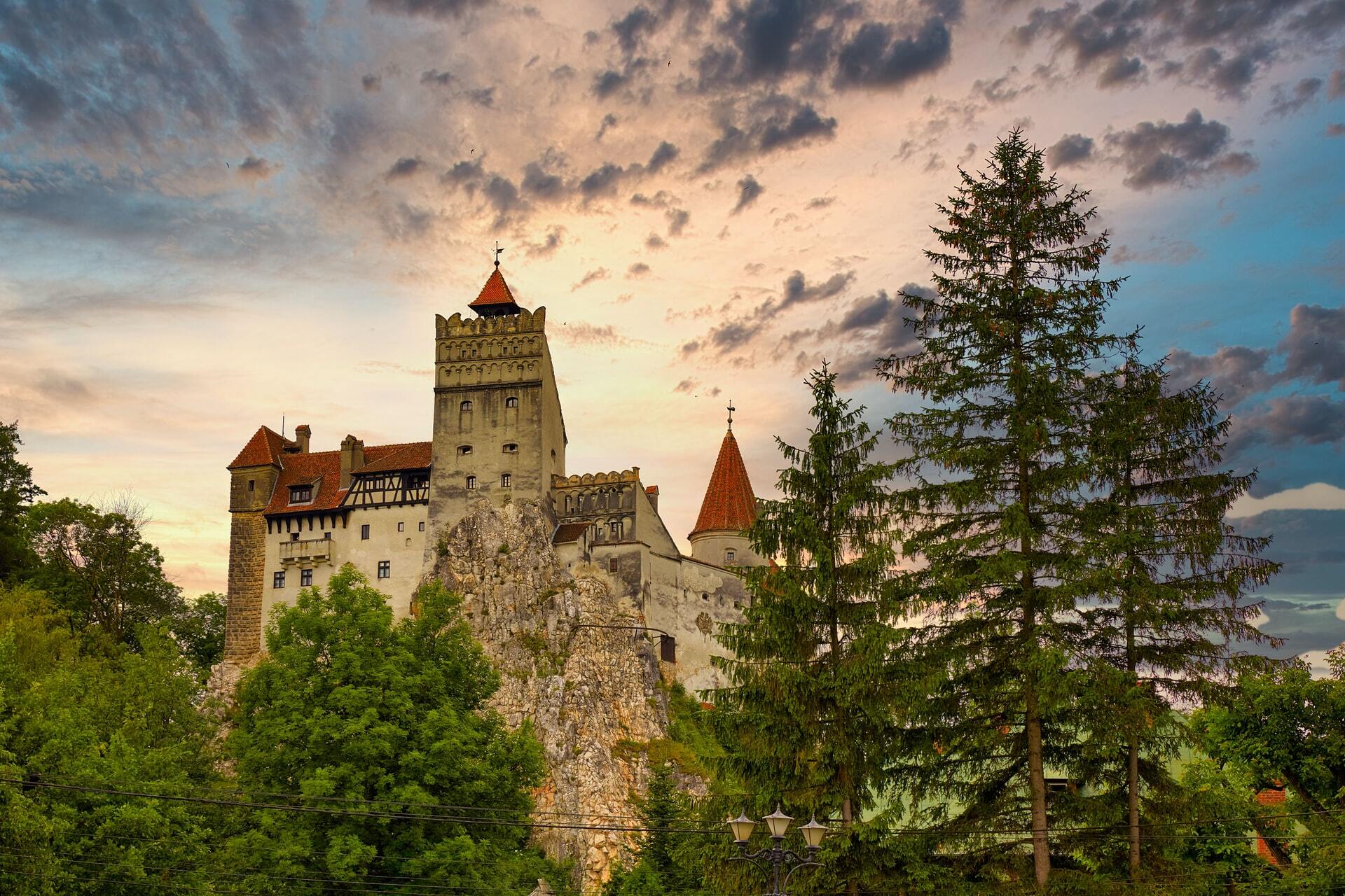 Visit Dracula's Castle Visit Dracula's Castle