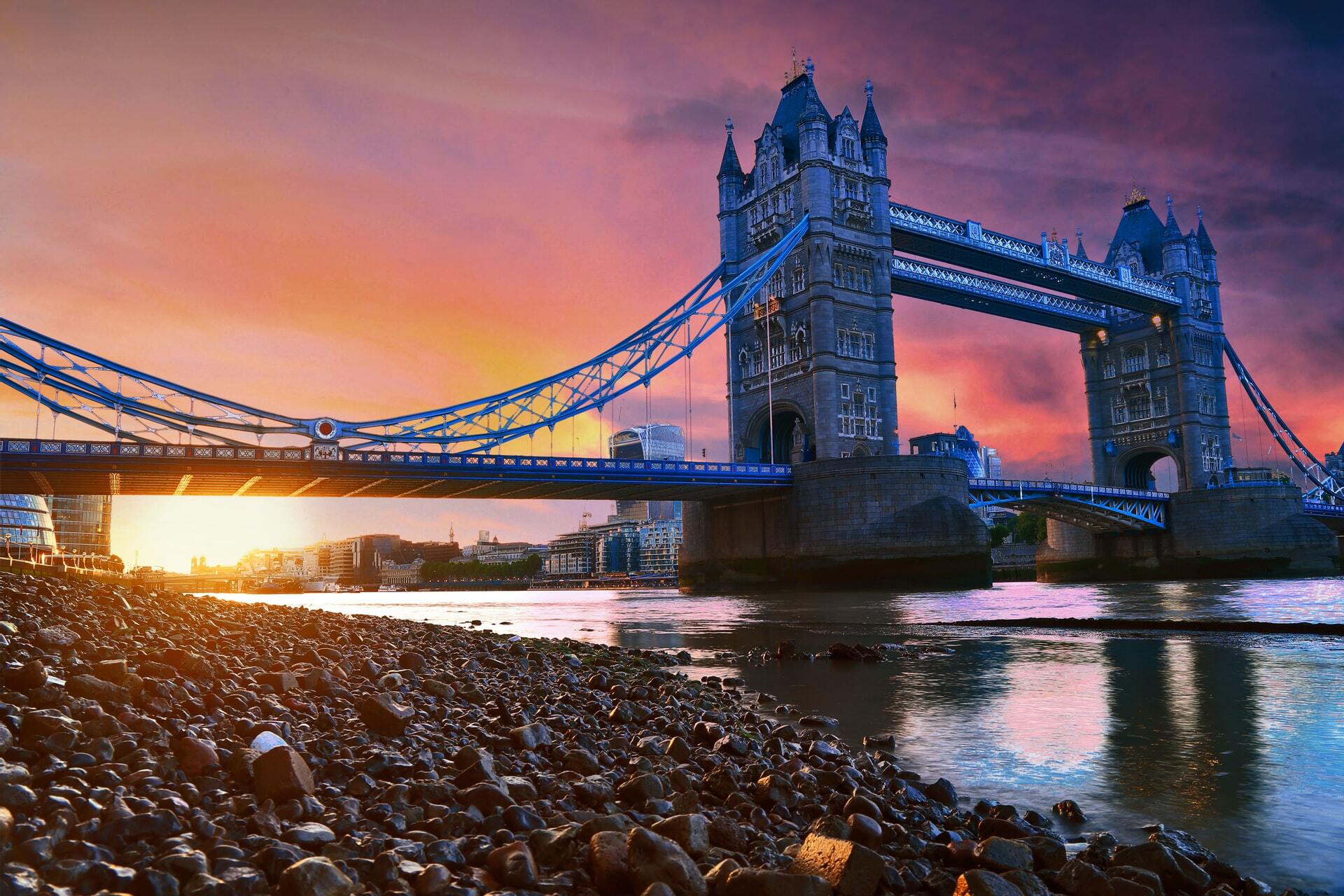 Visit London