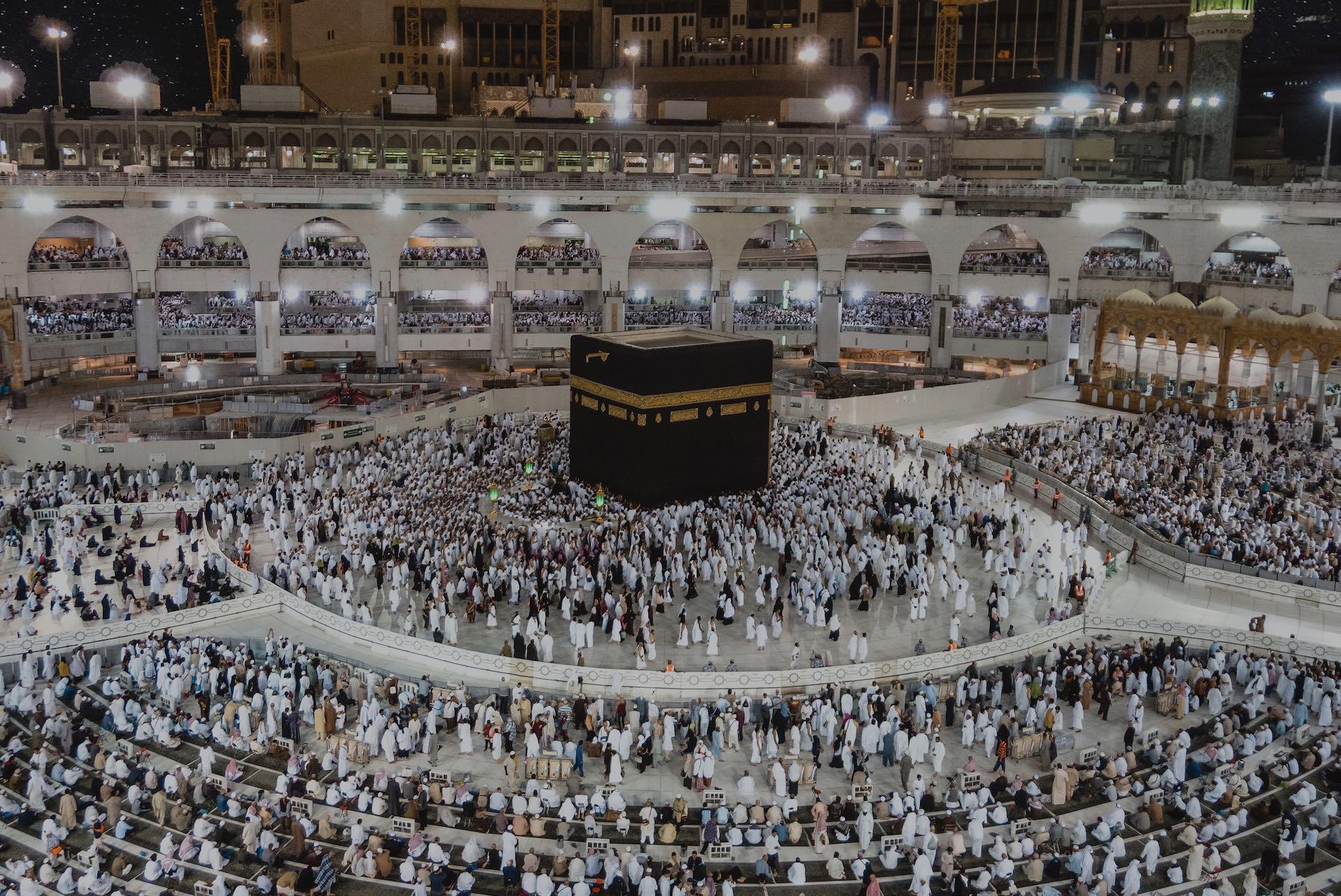 Complete The Hajj