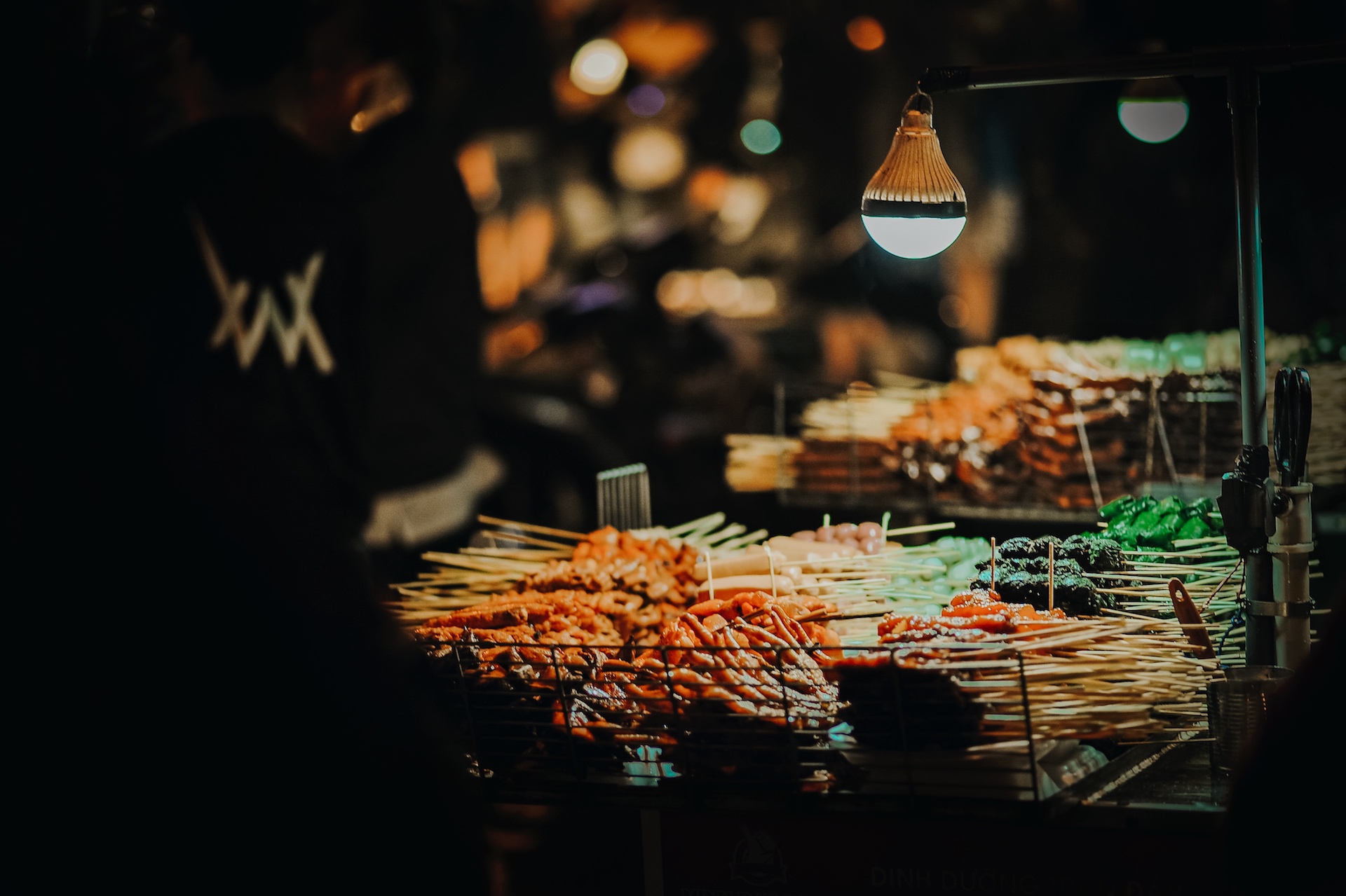 Eat Street Food in South-East-Asia