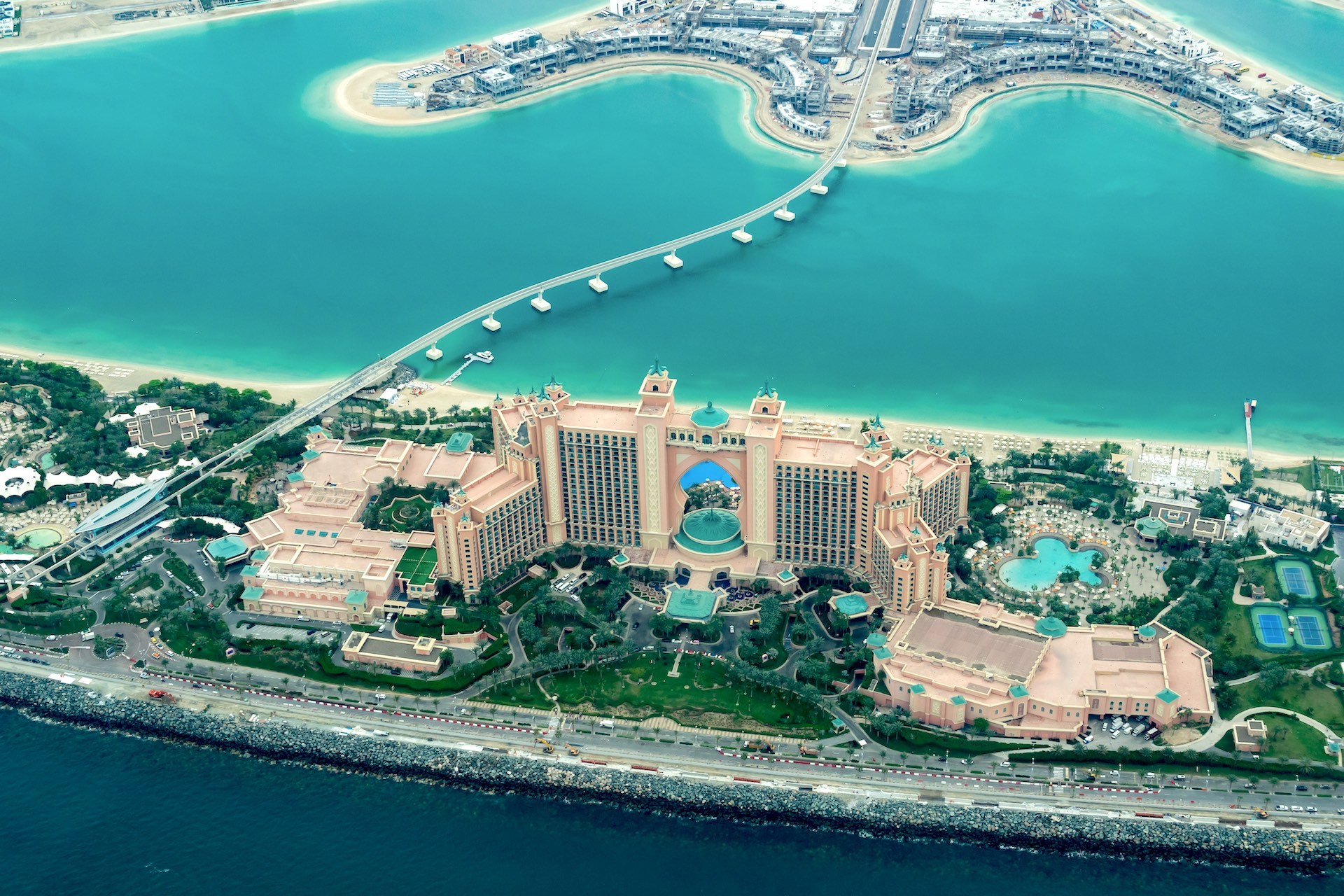 Visit Dubai