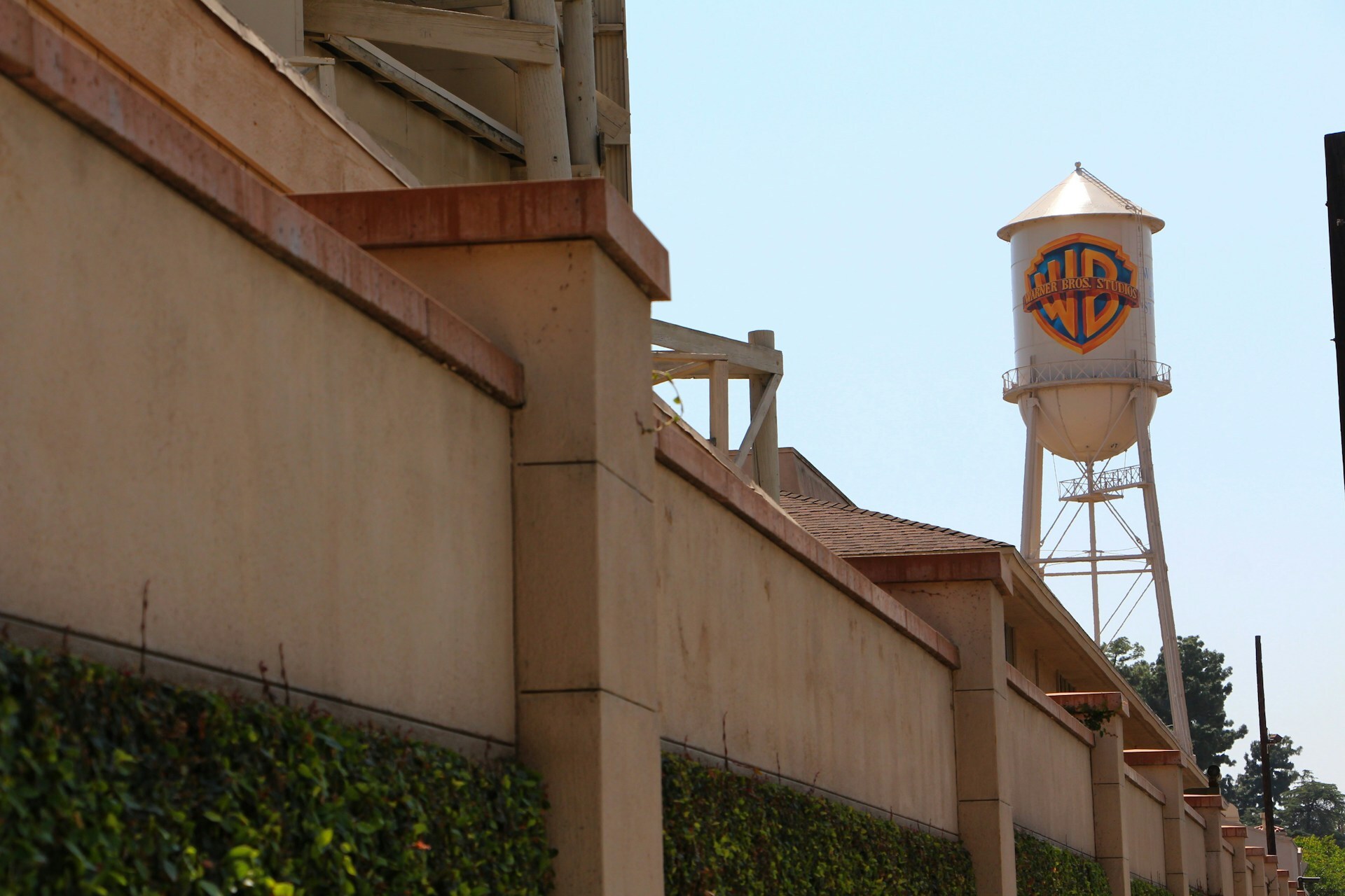 Warner Bros. Studios – Los Angeles, USA