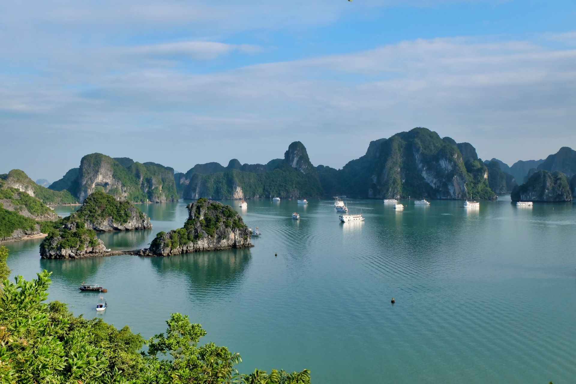 Sail Ha Long Bay