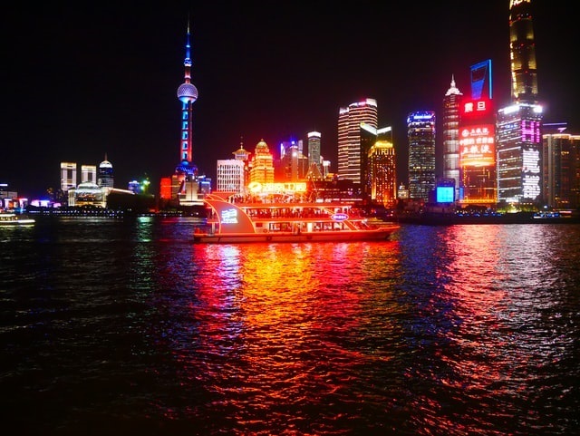Day 3 - Huangpu River Cruise