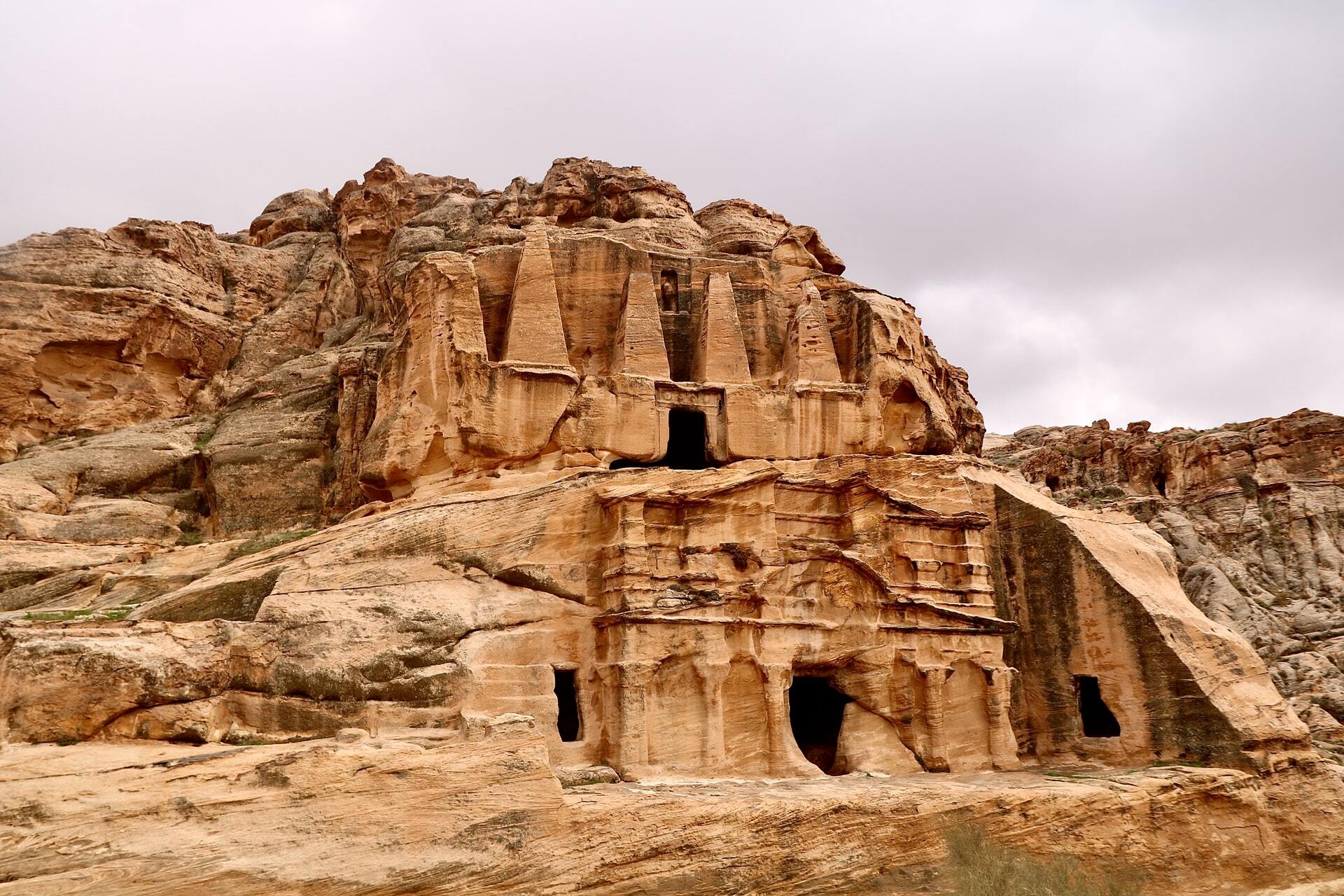 Dana to Petra Trek photo 4