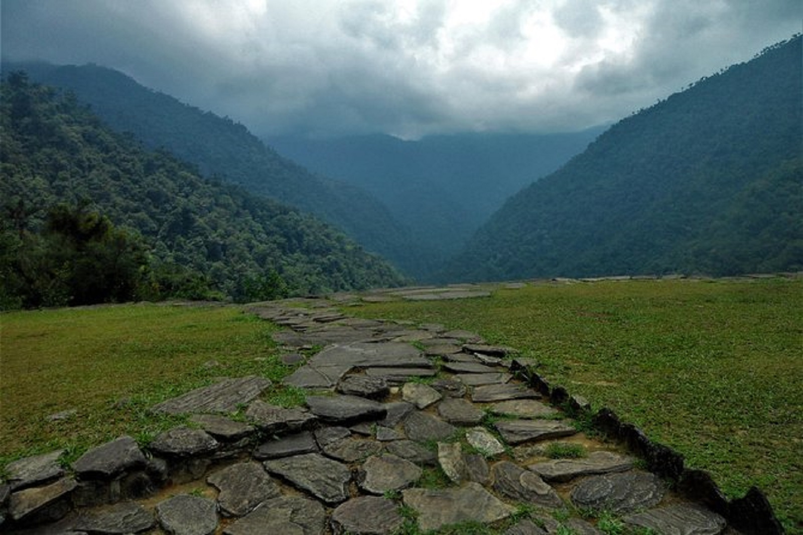 Hike to an ancient ‘lost’ city