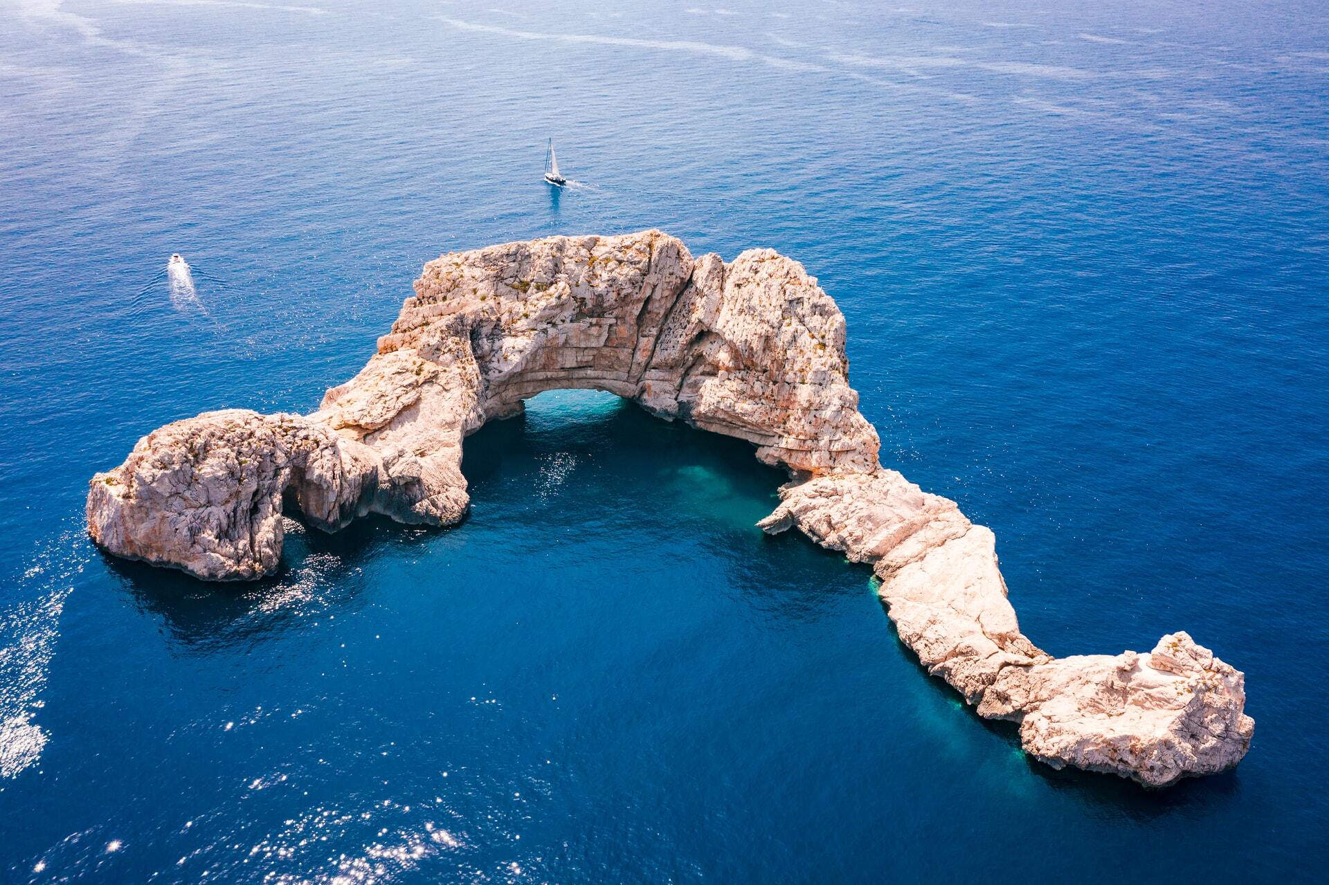 GO TO IBIZA