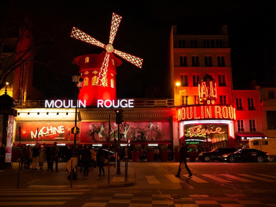 Day 1- Check In - Skip The Line At The Louvre - Moulin Rouge Show