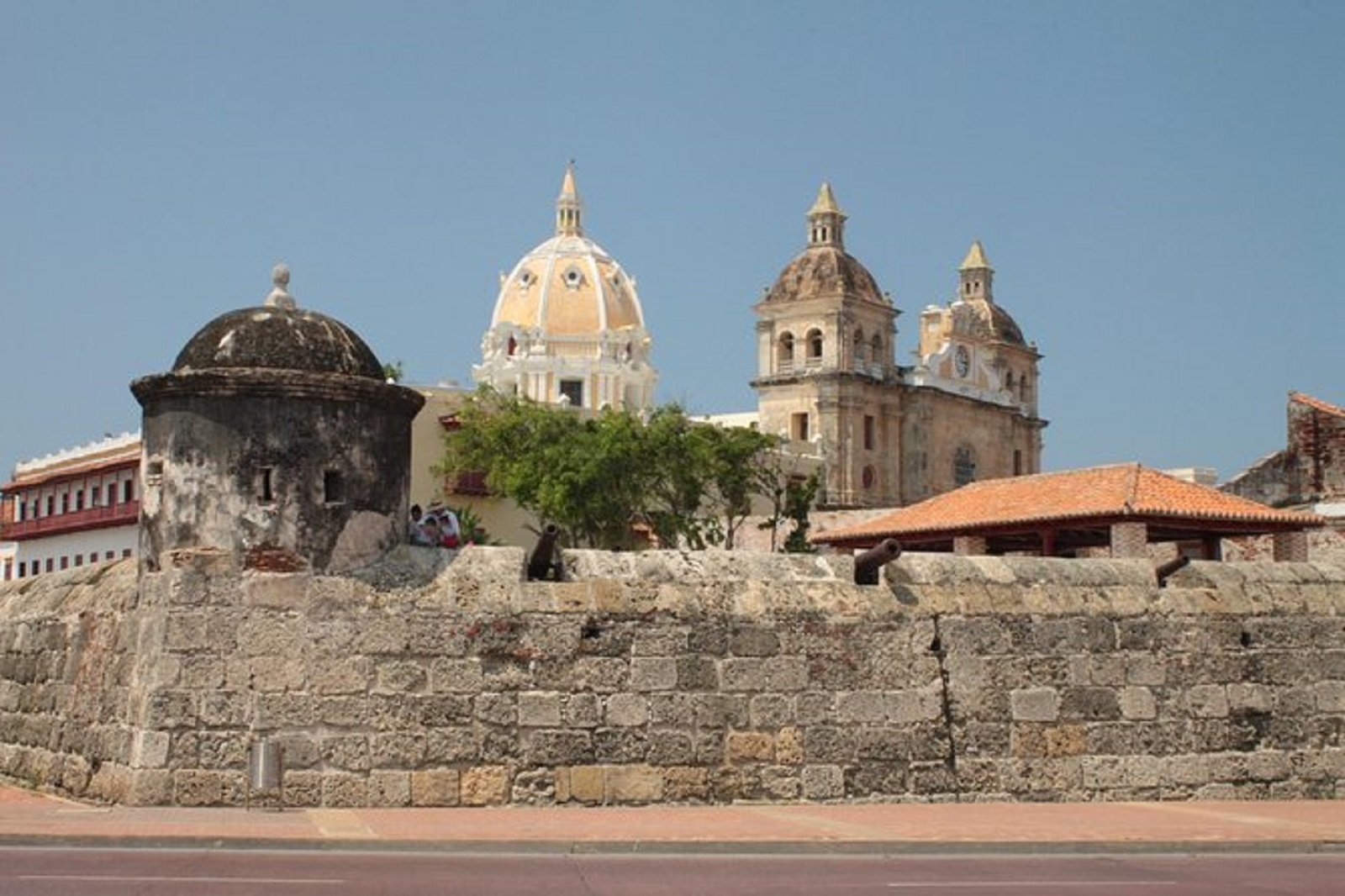 Explore old Cartagena