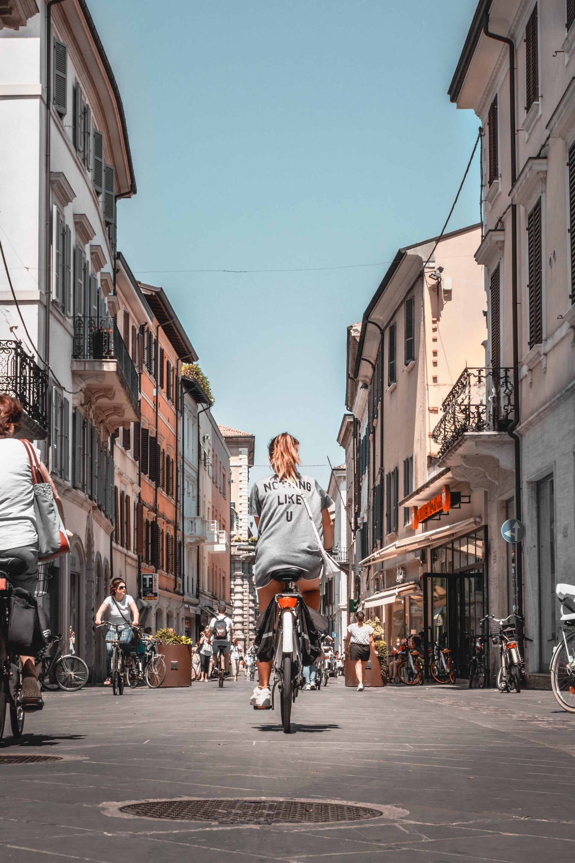 Alternative City Bike Tour