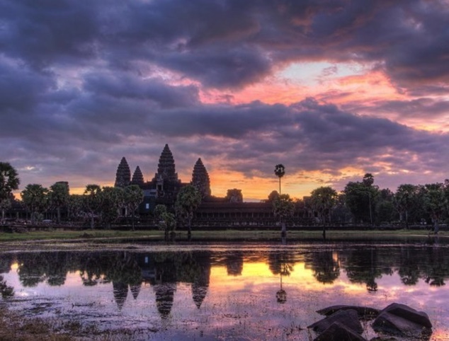 2-Day Angkor Wat Small, Big Circuit and Banteay Srei Tour