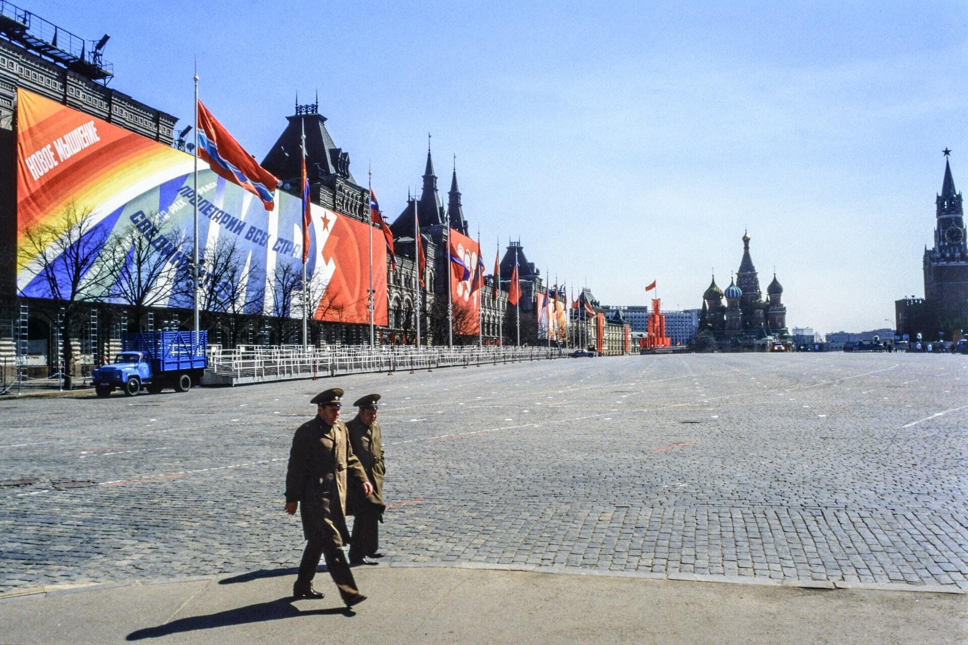 St. Basil's Cathedral, Red Square, and Kremlin Tour