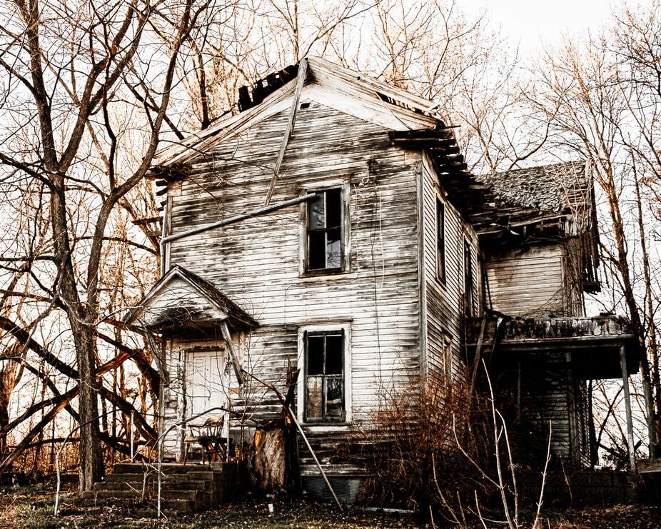 Cabin Fever, UK