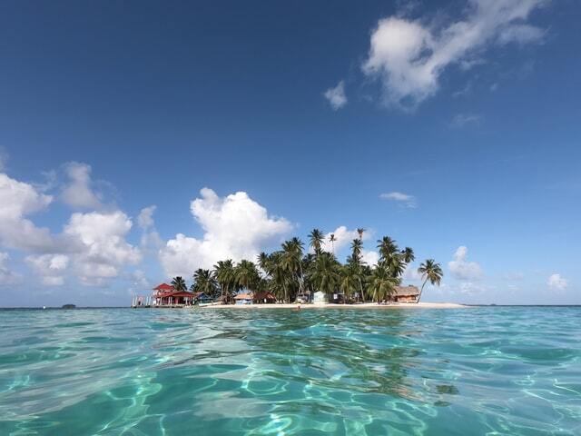 Signature Panama: Canal, Wildlife and Beach