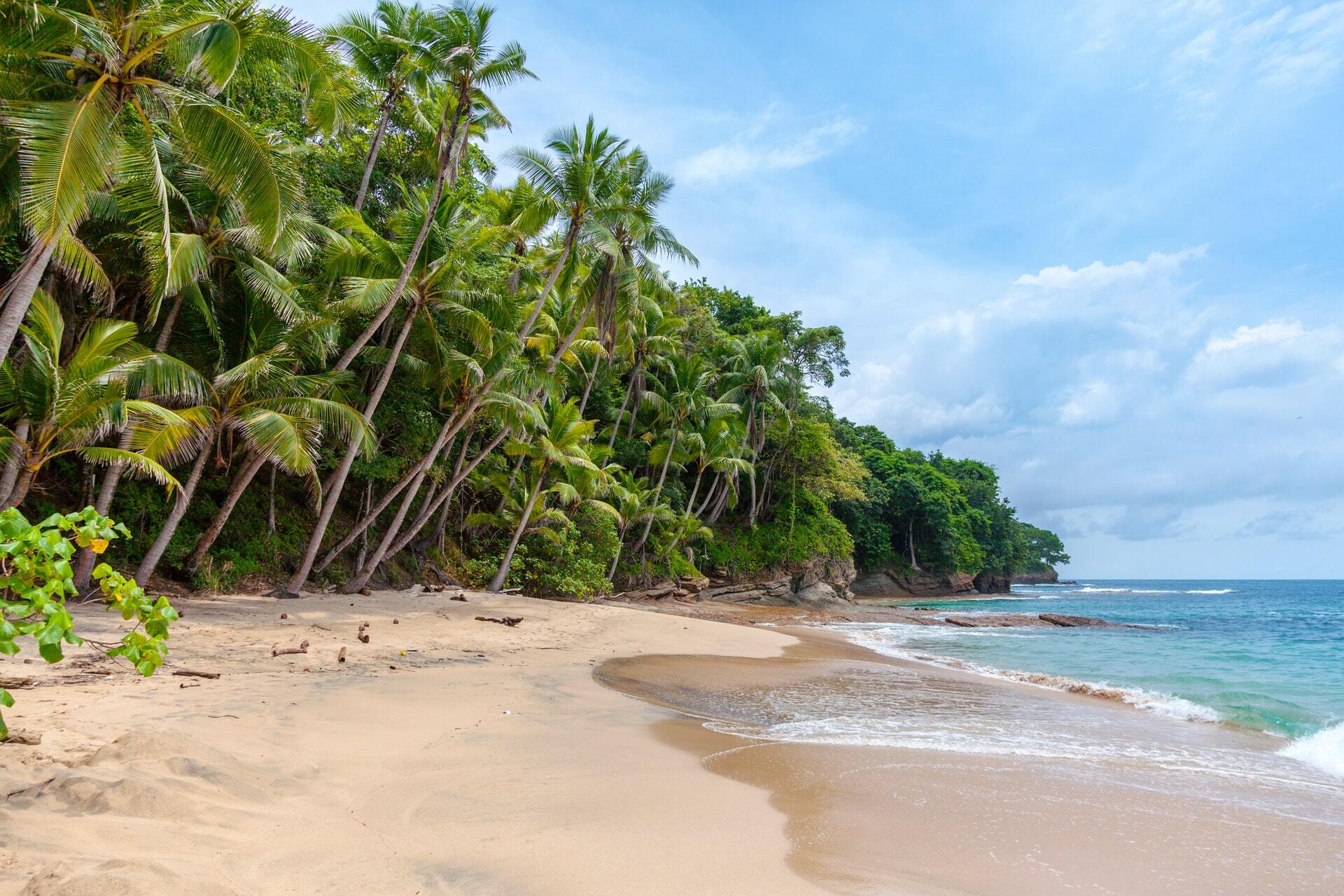 CREATE YOUR ONLINE BOOKITLIST & GET £100 OFF YOUR FIRST HOLIDAY