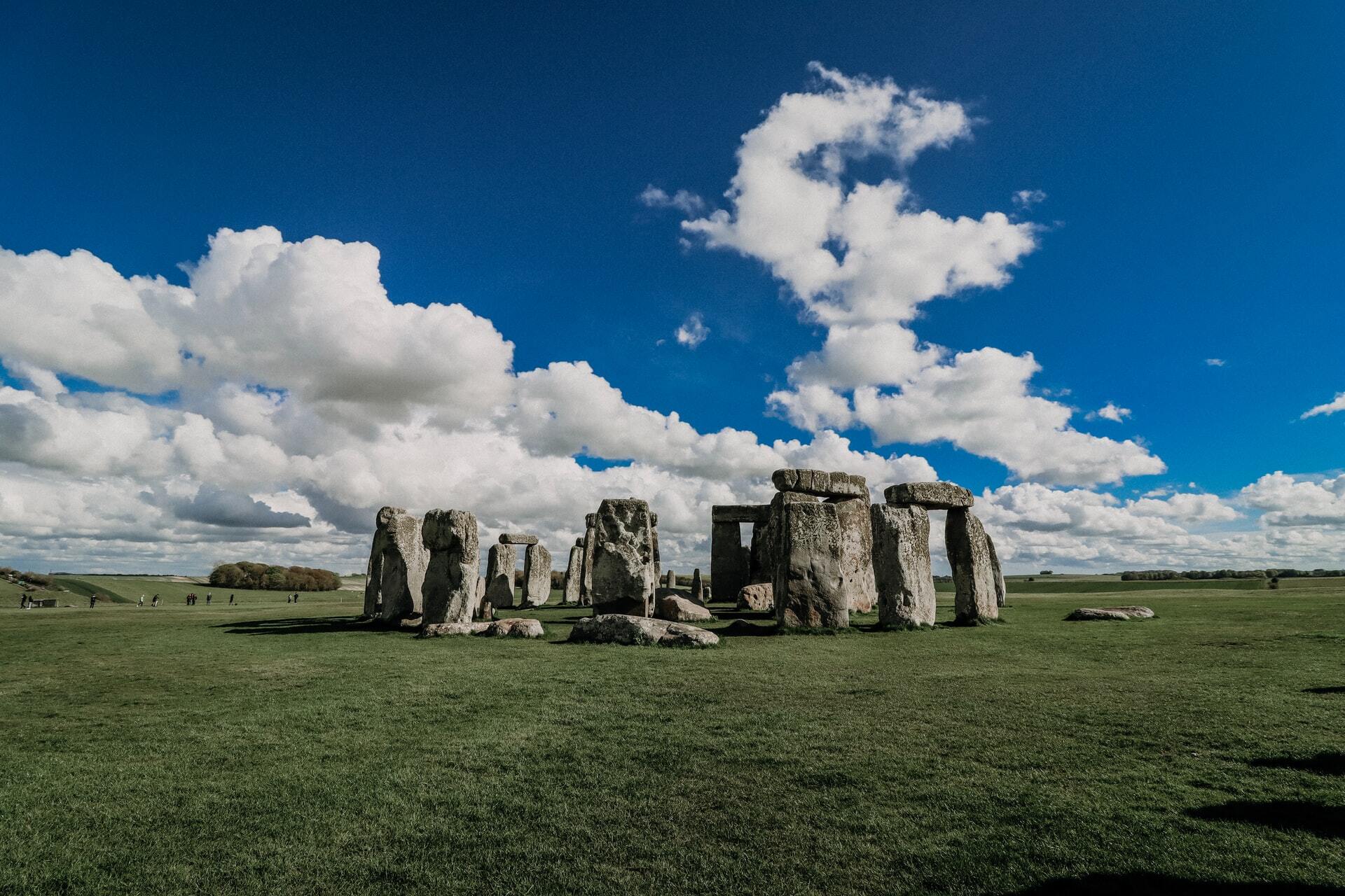 London: Windsor Castle, Stonehenge & Bath Full-Day Tour